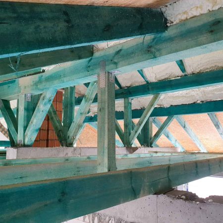 apartamentowiec rowy ocieplanie piana poliuretanowa 3