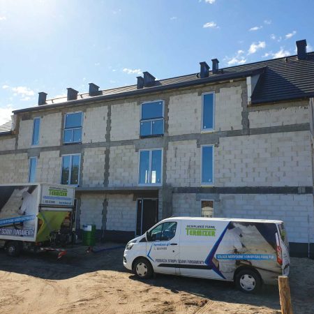 apartamentowiec rowy piana poliuretanowa qi3zi33rim3fwogomjyw6kg826o5a9sb9crf65m9ec