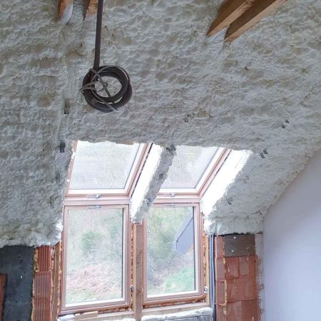 dom jednorodzinny lubiatow piana poliuretanowa 2