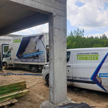 inwestycja jablonna ocieplenie piana poliuretanowa 3